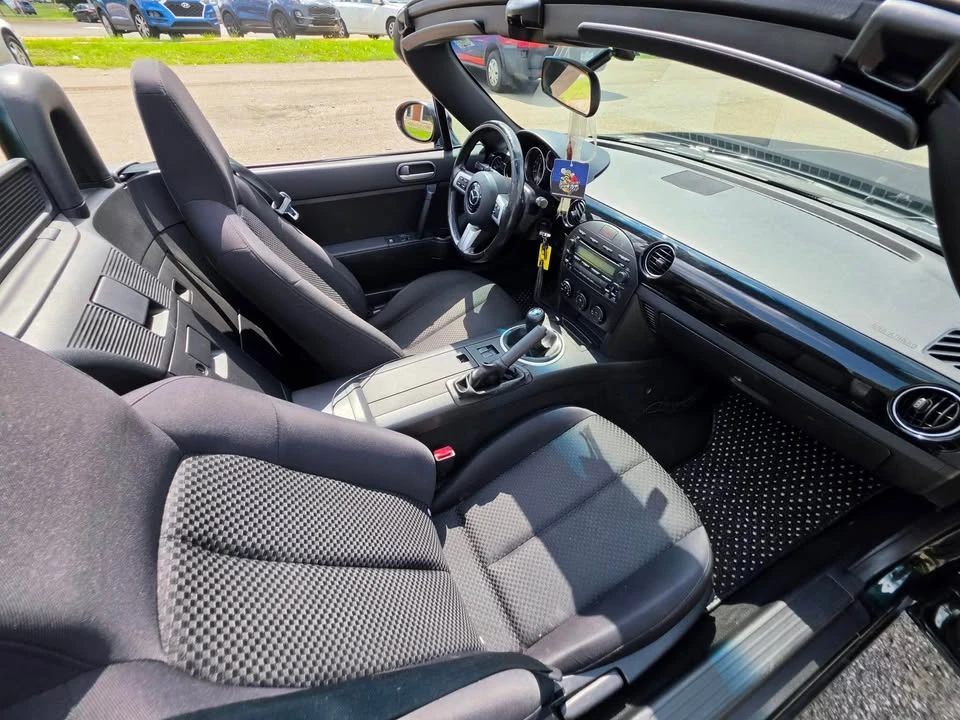 2008 Mazda NC MX-5 Miata - Image 11 of 13