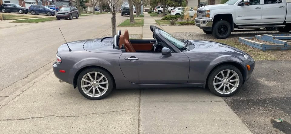 2008 Mazda NC MX-5 Miata - Image 11 of 11