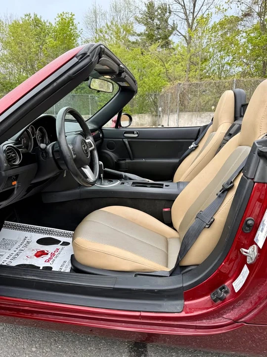 2008 Mazda NC MX-5 Miata - Image 11 of 15