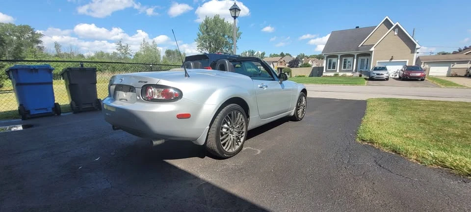 2008 Mazda NC MX-5 Miata - Image 6 of 6