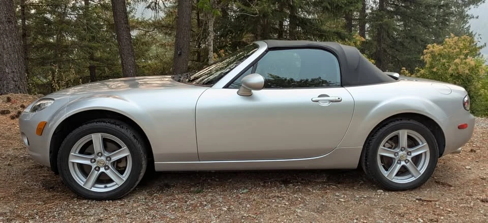 2008 Mazda NC MX-5 Miata - Image 2 of 7