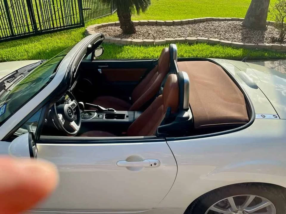 2008 Mazda NC MX-5 Miata - Image 6 of 10
