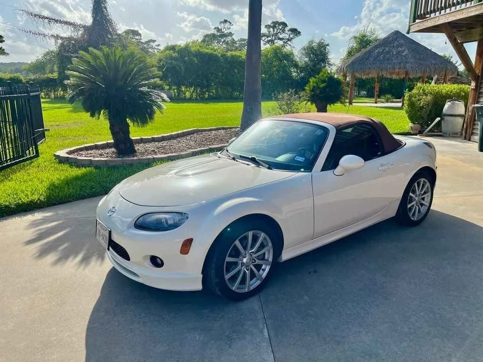 2008 Mazda NC MX-5 Miata - Image 2 of 10