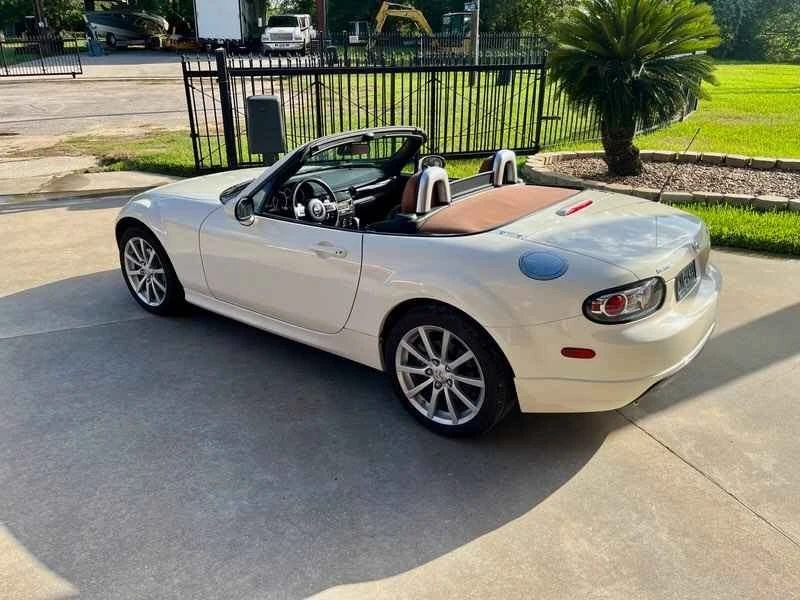 2008 Mazda NC MX-5 Miata - Image 3 of 10