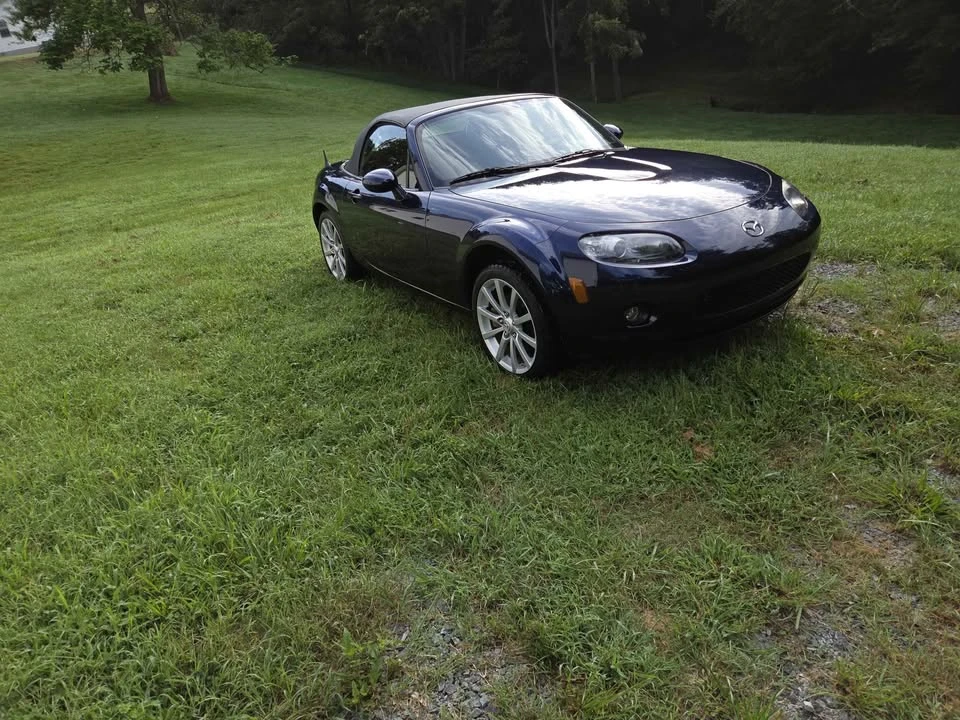 2008 Mazda NC MX-5 Miata - Image 4 of 5
