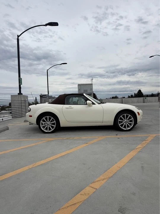 2008 Mazda NC MX-5 Miata - Image 2 of 10