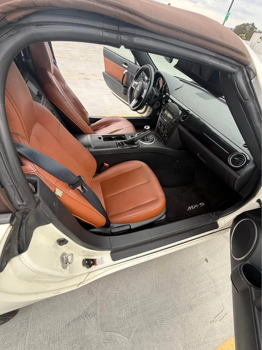2008 Mazda NC MX-5 Miata - Image 9 of 10