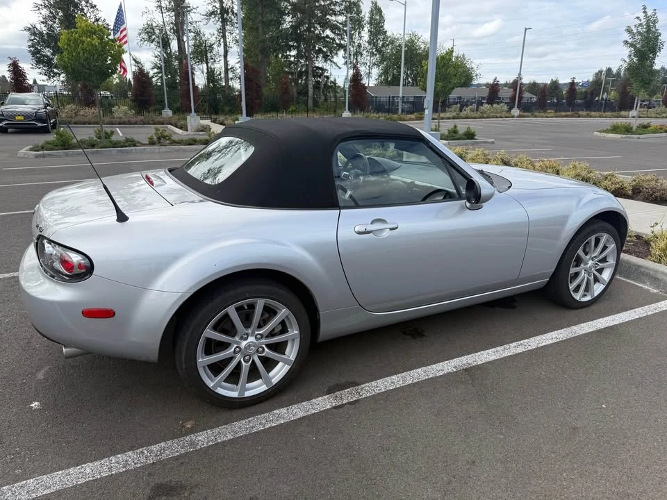 2008 Mazda NC MX-5 Miata - Image 4 of 8