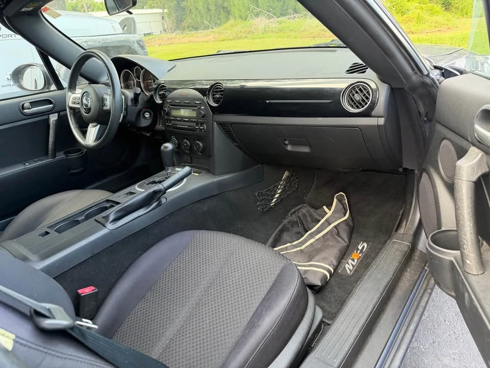 2008 Mazda NC MX-5 Miata - Image 6 of 7