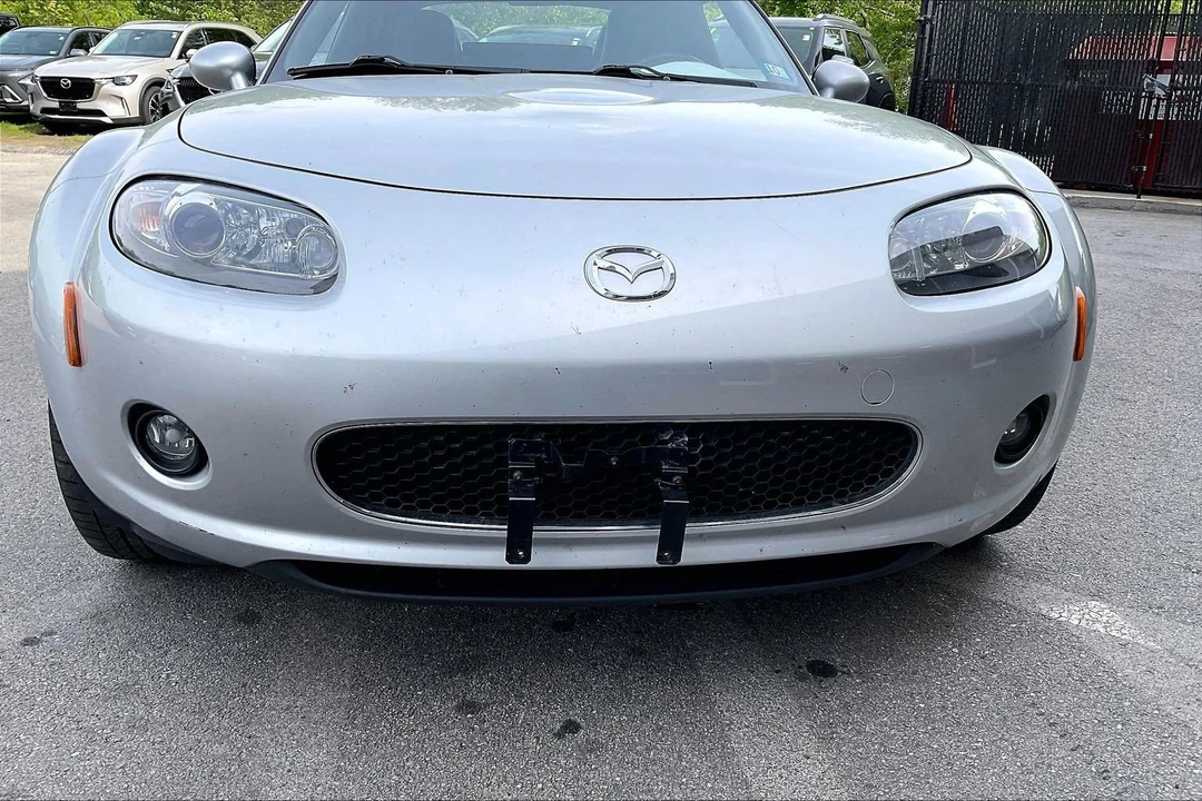 2008 Mazda NC MX-5 Miata - Image 4 of 8