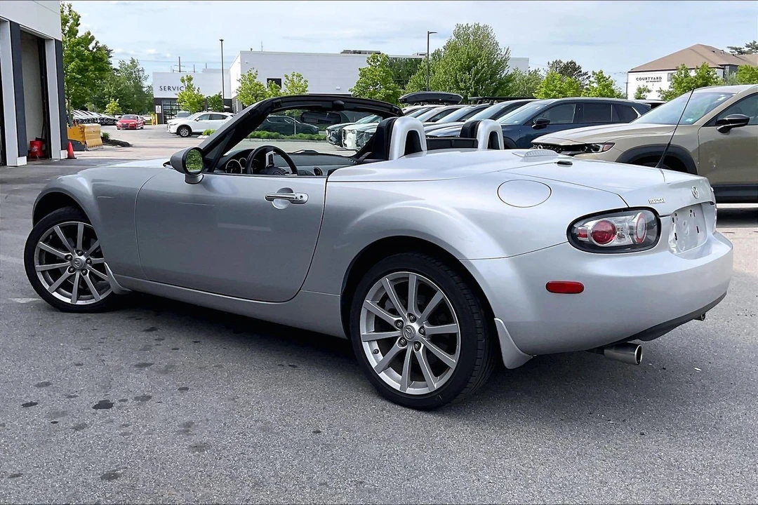 2008 Mazda NC MX-5 Miata - Image 6 of 8