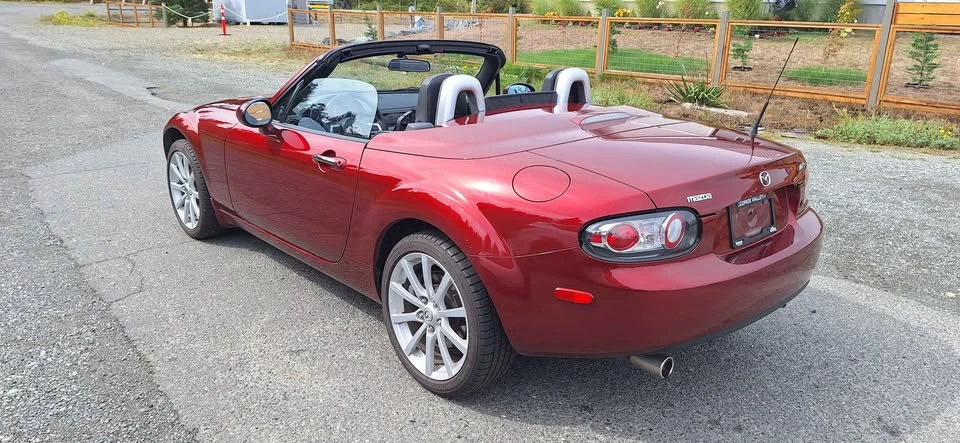 2008 Mazda NC MX-5 Miata - Image 5 of 15