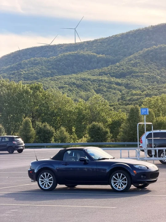 2008 Mazda NC MX-5 Miata - Image 2 of 20