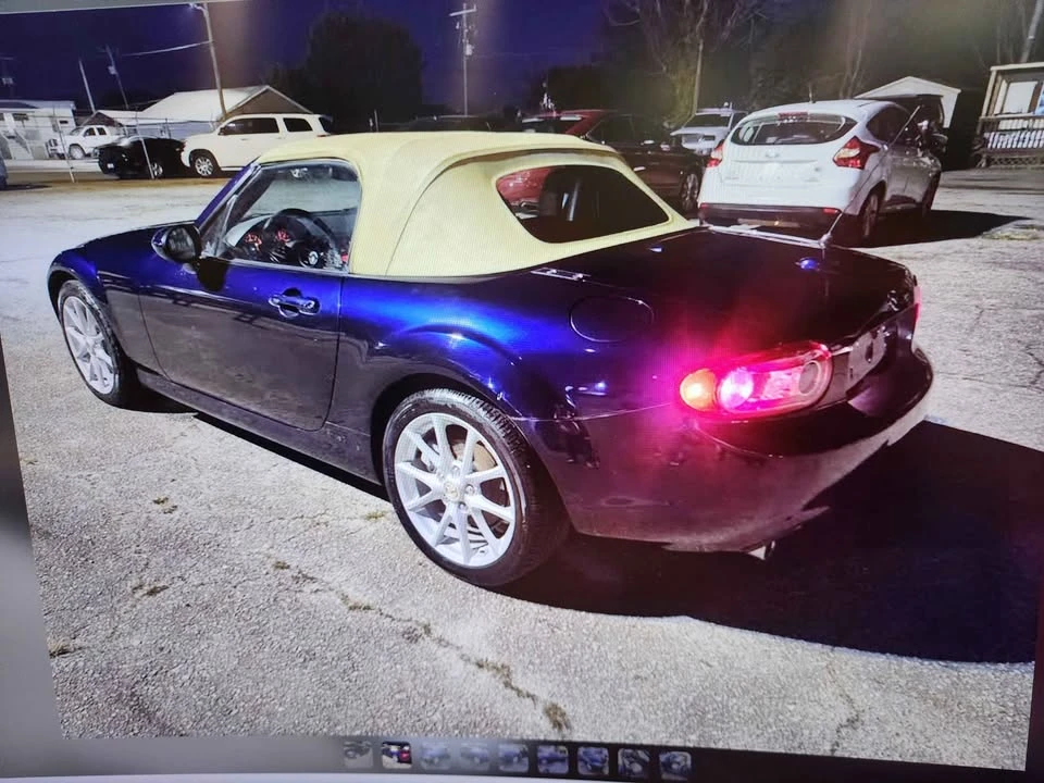 2008 Mazda NC MX-5 Miata - Image 4 of 8