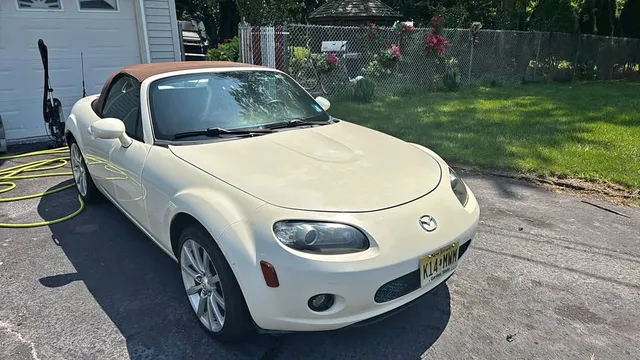 2008 Mazda MX-5 Grand Touring Convertible 2D