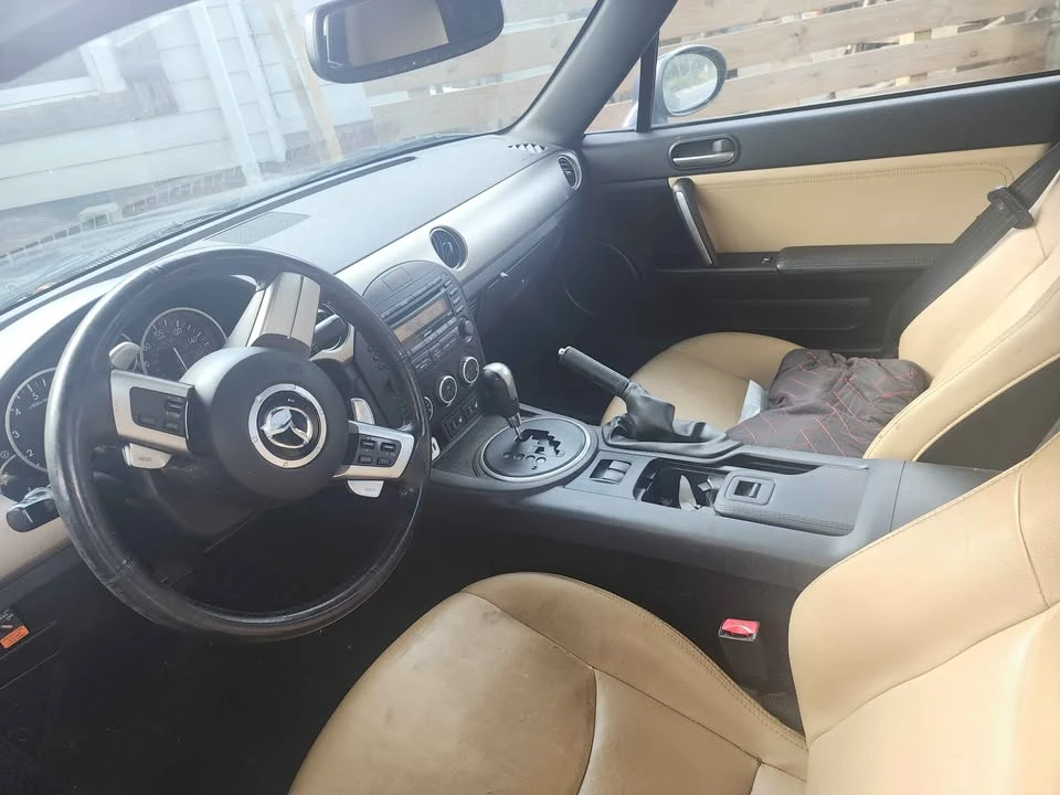 2008 Mazda NC MX-5 Miata - Image 5 of 8