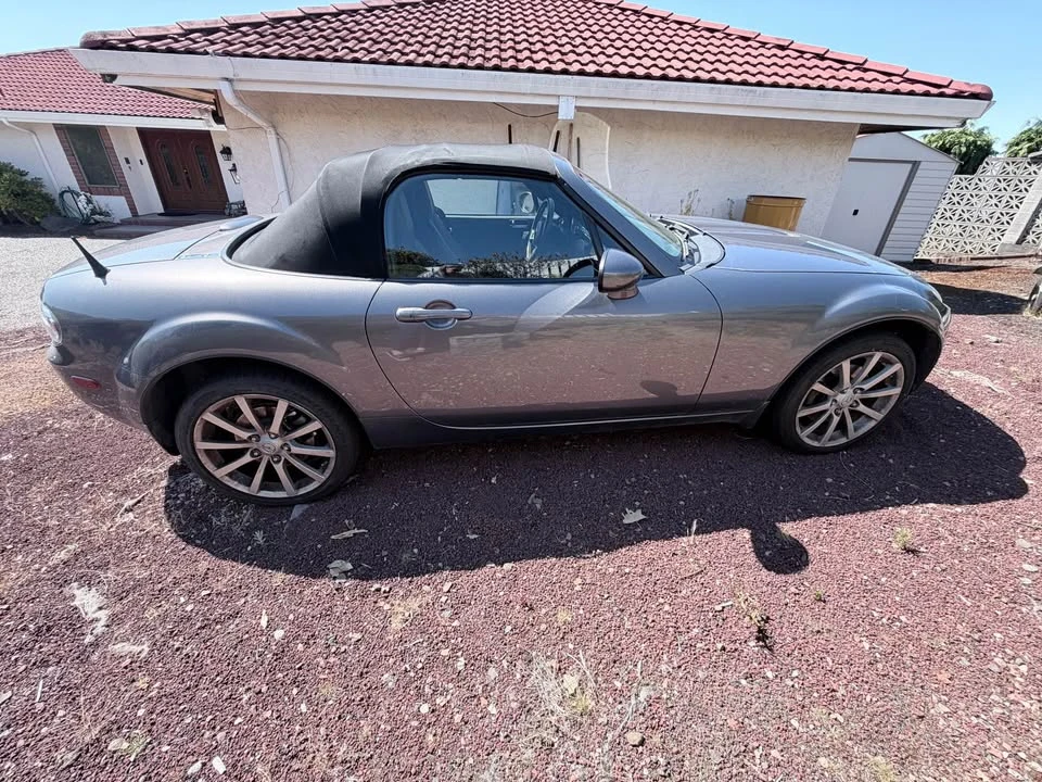 2008 Mazda NC MX-5 Miata - Image 4 of 18