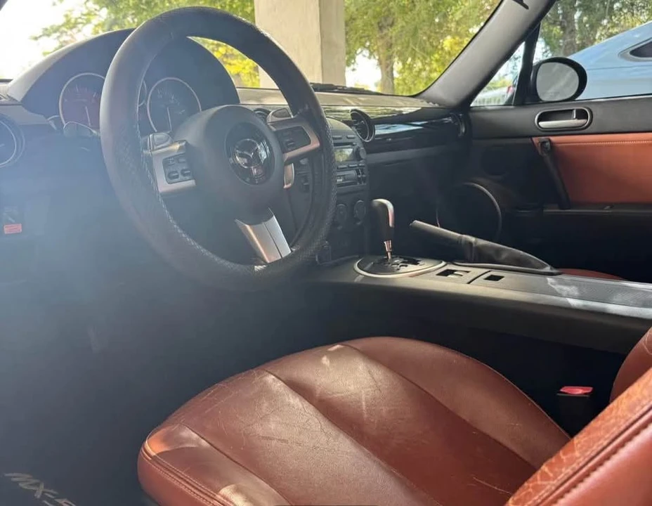 2008 Mazda NC MX-5 Miata - Image 3 of 4