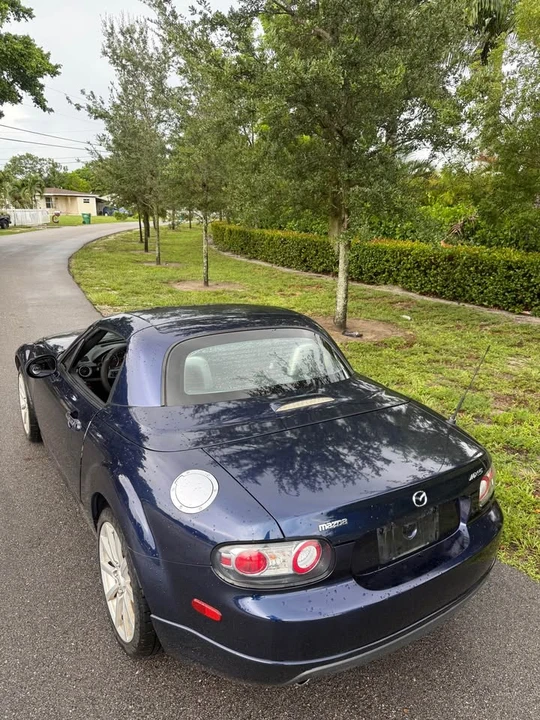 2008 Mazda NC MX-5 Miata - Image 3 of 11
