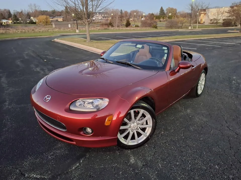 2008 Mazda NC MX-5 Miata - Image 2 of 20