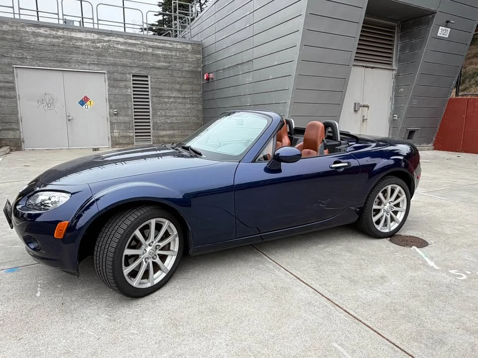 2008 Mazda NC MX-5 Miata - Image 3 of 8