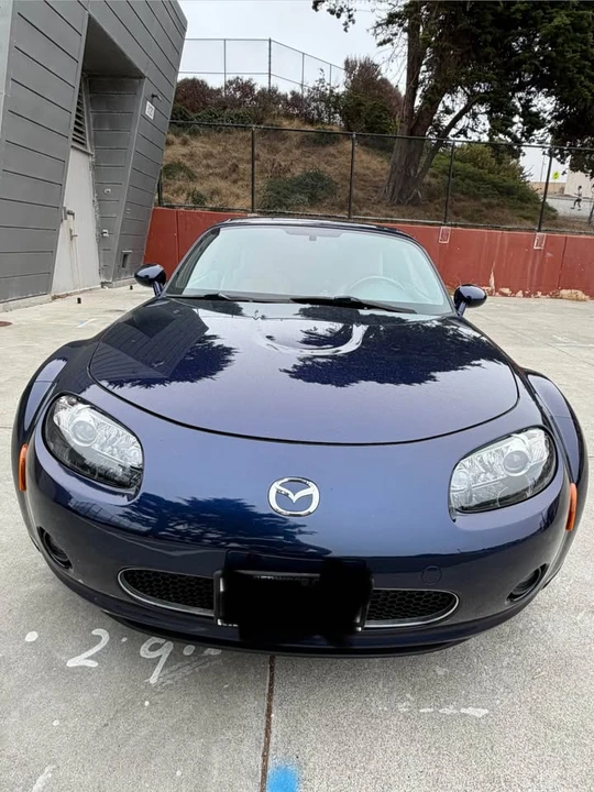 2008 Mazda NC MX-5 Miata - Image 4 of 8