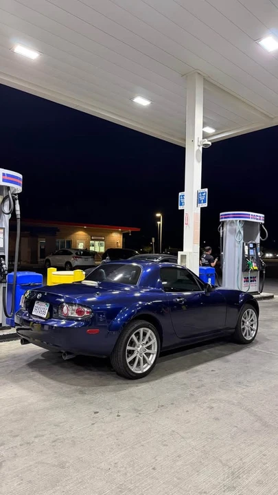 2008 Mazda NC MX-5 Miata - Image 3 of 9