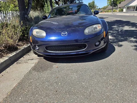 2008 Mazda MX-5 Grand Touring Hard Top Convertible 2D