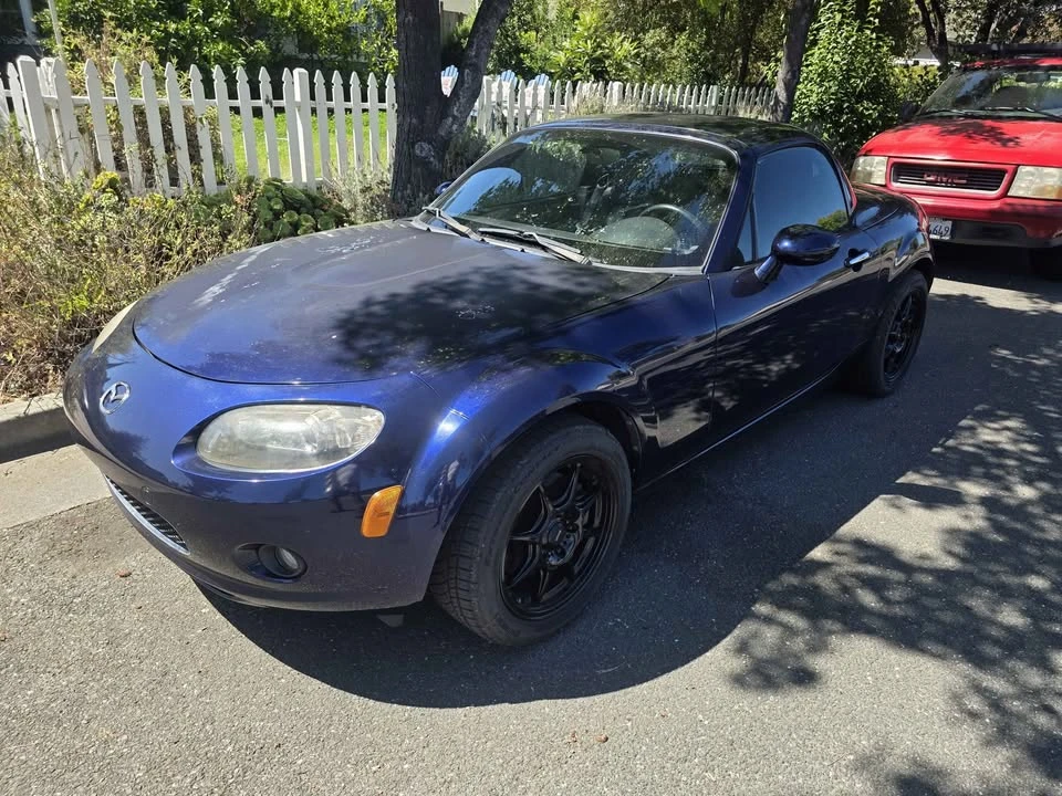 2008 Mazda NC MX-5 Miata - Image 2 of 3