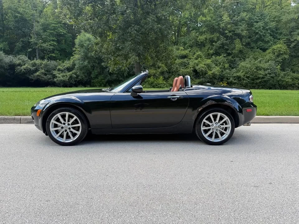 2008 Mazda NC MX-5 Miata - Image 6 of 16