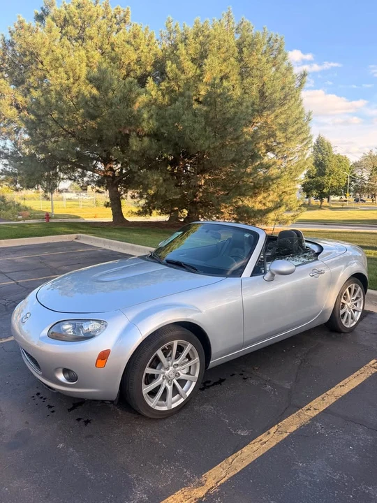 2008 Mazda NC MX-5 Miata - Image 4 of 12