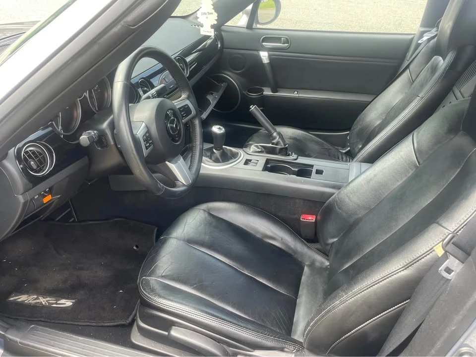 2008 Mazda NC MX-5 Miata - Image 10 of 11
