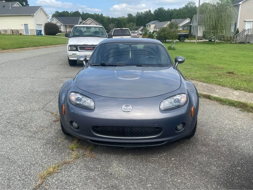 2008 Mazda NC MX-5 Miata - Image 4 of 11