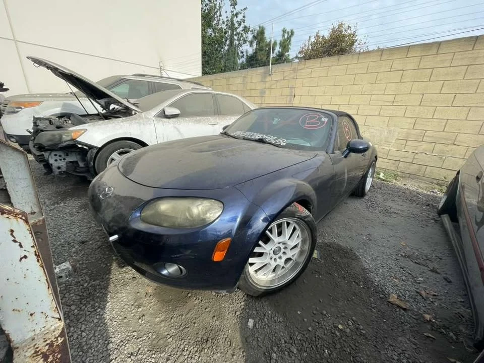 2008 Mazda NC MX-5 Miata - Image 2 of 7