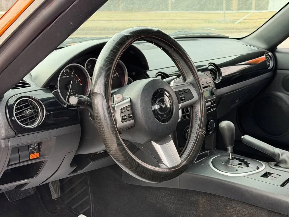 2008 Mazda NC MX-5 Miata - Image 16 of 20
