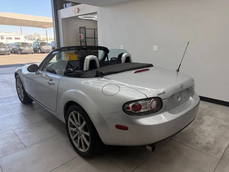 2008 Mazda NC MX-5 Miata - Image 16 of 20