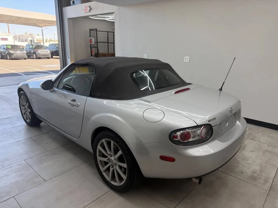 2008 Mazda NC MX-5 Miata - Image 5 of 20