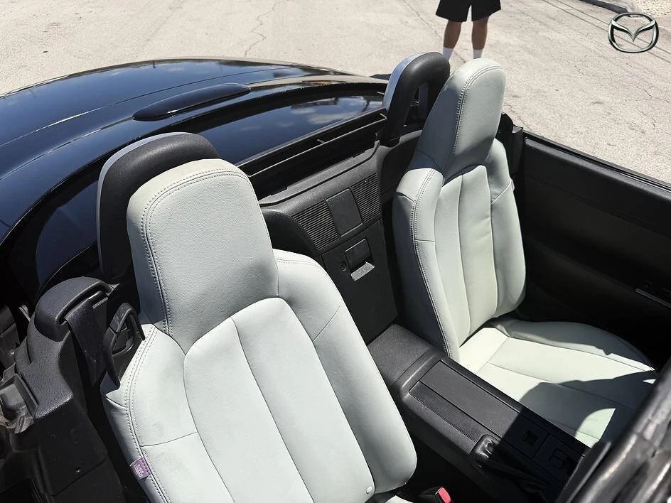 2008 Mazda NC MX-5 Miata - Image 16 of 20