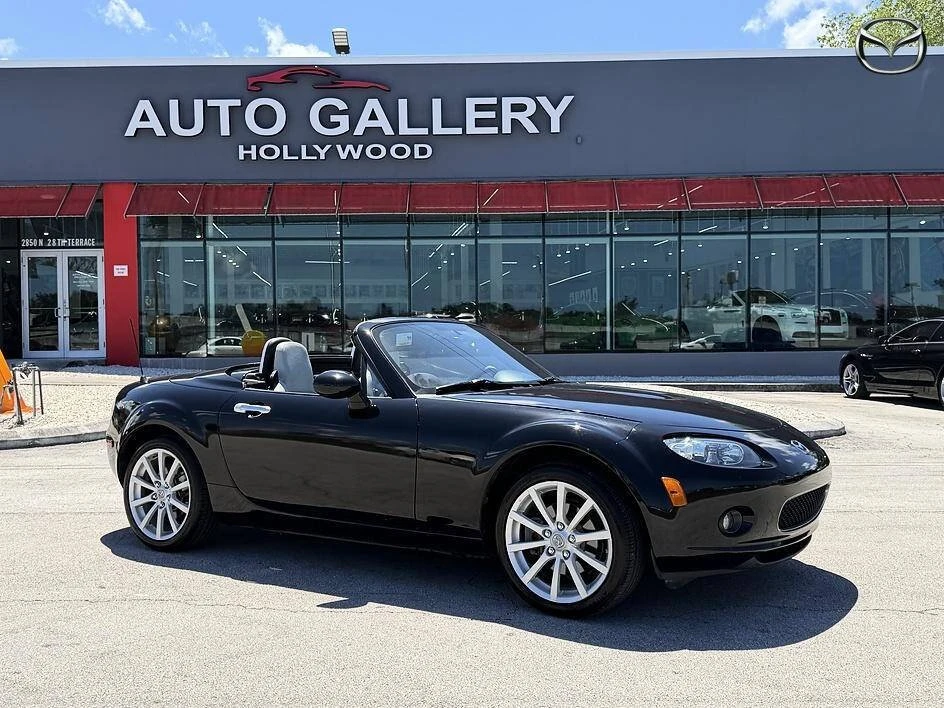 2008 Mazda NC MX-5 Miata - Image 2 of 20