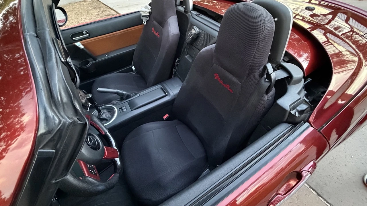 2008 Mazda NC MX-5 Miata - Image 29 of 31
