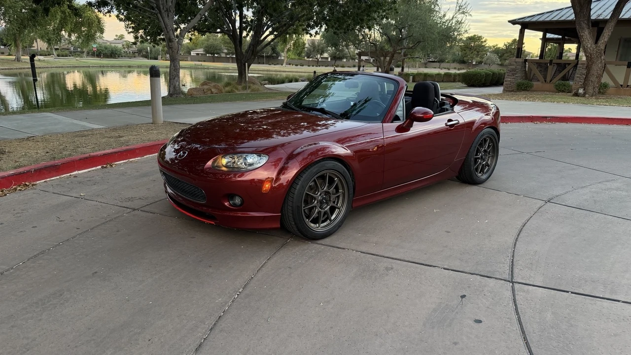 2008 Mazda NC MX-5 Miata - Image 2 of 31