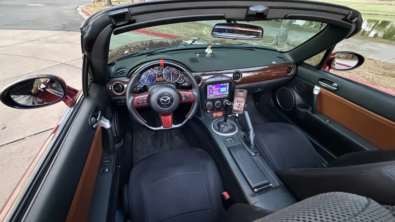 2008 Mazda NC MX-5 Miata - Image 28 of 31
