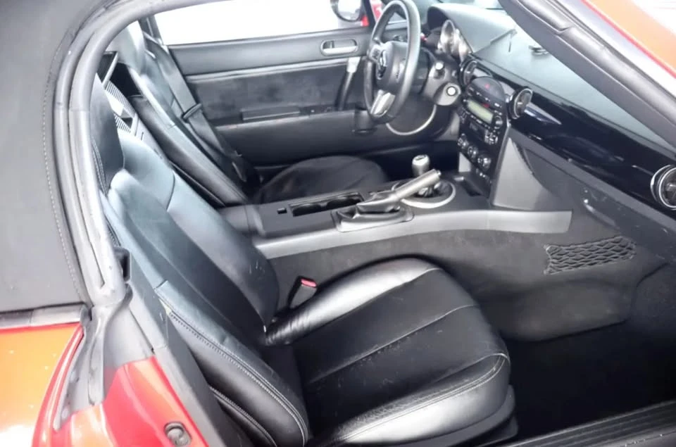 2008 Mazda NC MX-5 Miata - Image 18 of 20