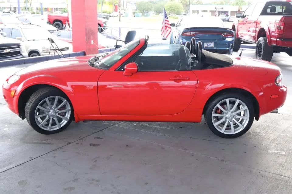 2008 Mazda NC MX-5 Miata - Image 4 of 20