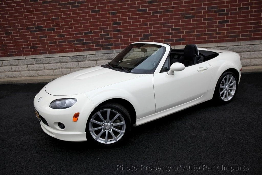 2008 Mazda NC MX-5 Miata - Image 4 of 12