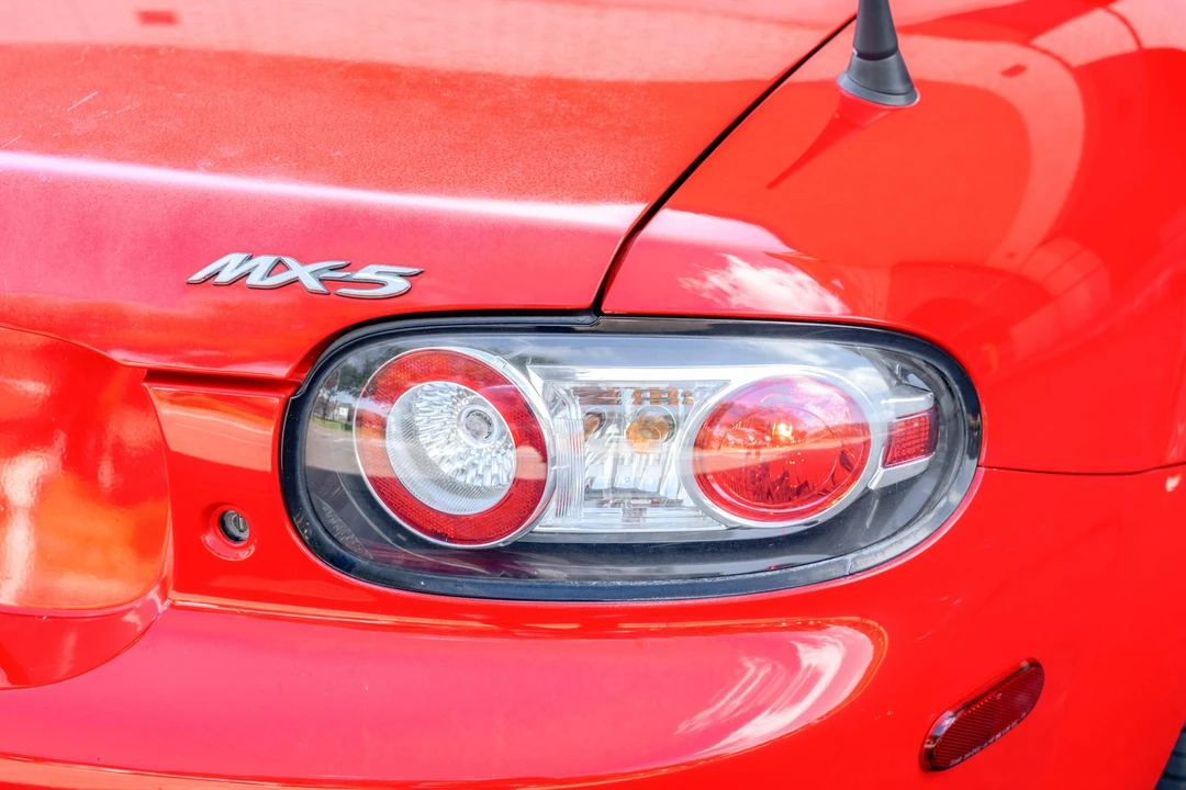 2008 Mazda NC MX-5 Miata - Image 22 of 31