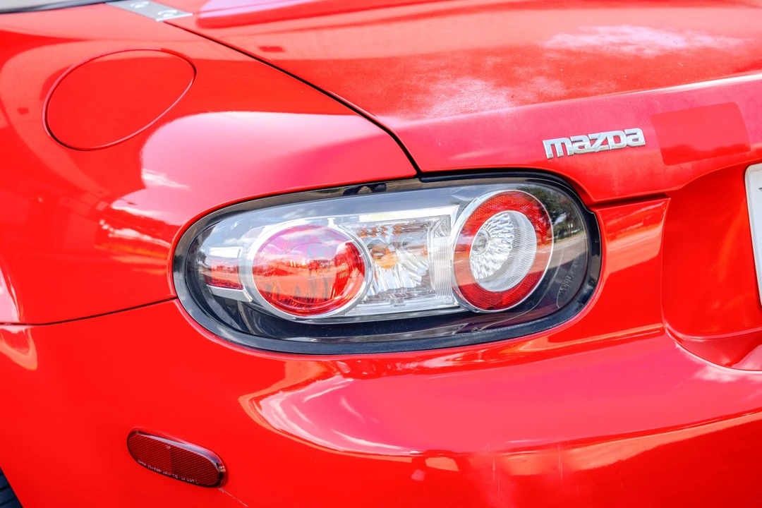 2008 Mazda NC MX-5 Miata - Image 21 of 31