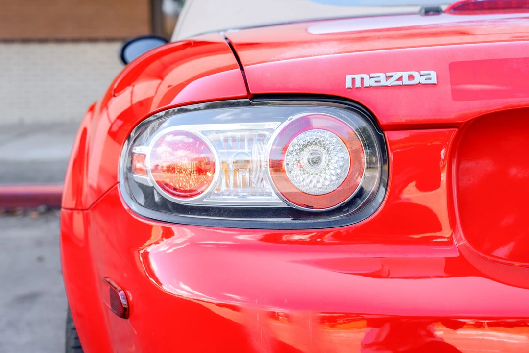 2008 Mazda NC MX-5 Miata - Image 25 of 31