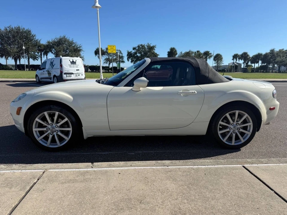 2008 Mazda NC MX-5 Miata - Image 4 of 16