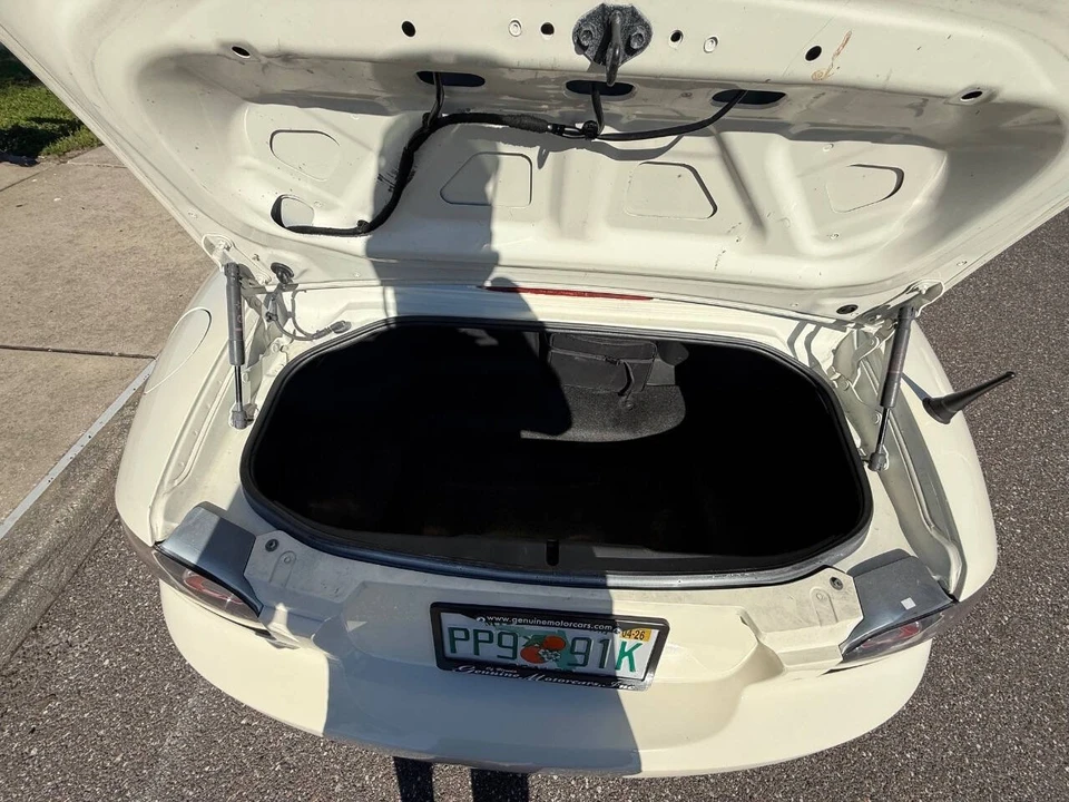 2008 Mazda NC MX-5 Miata - Image 15 of 21